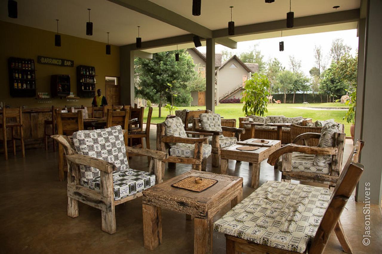 Weru Weru River Lodge Exteriör bild