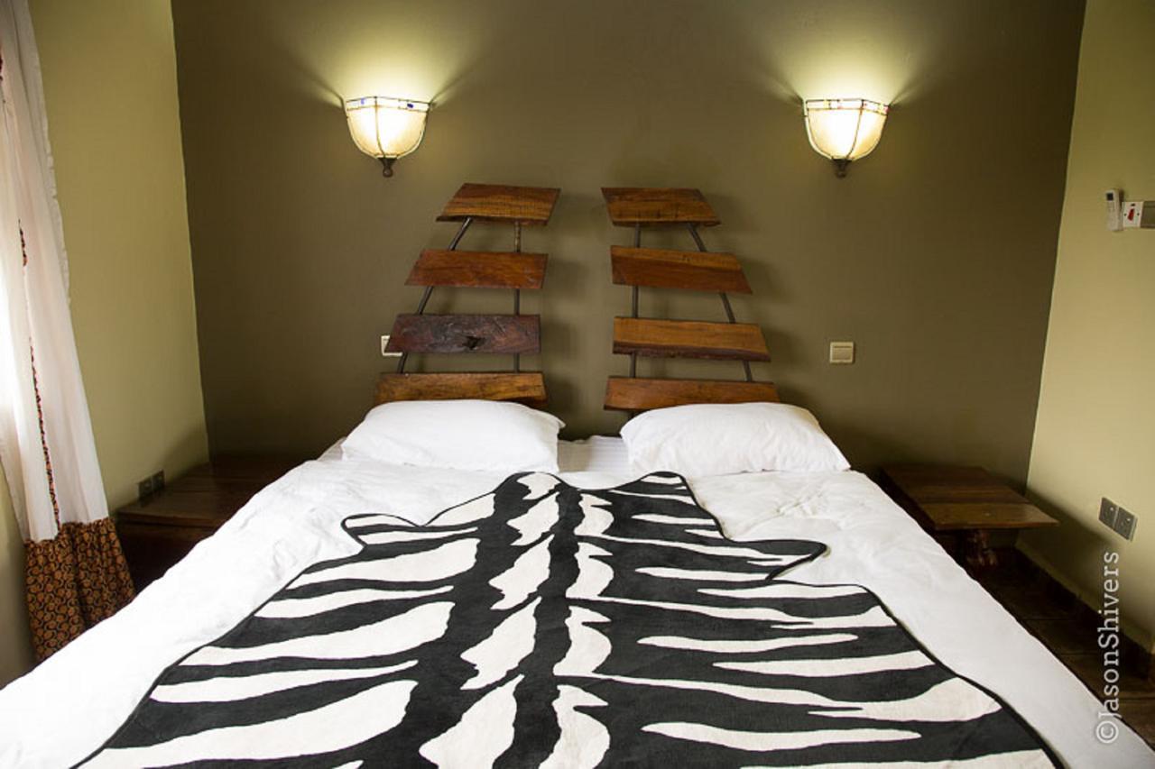 Weru Weru River Lodge Rum bild
